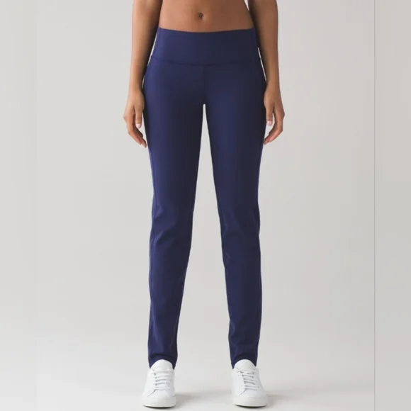 Lululemon Simply Bare Un-Tight Tight Hero Blue Pre-owned Size 6 - Picture 2 of 7